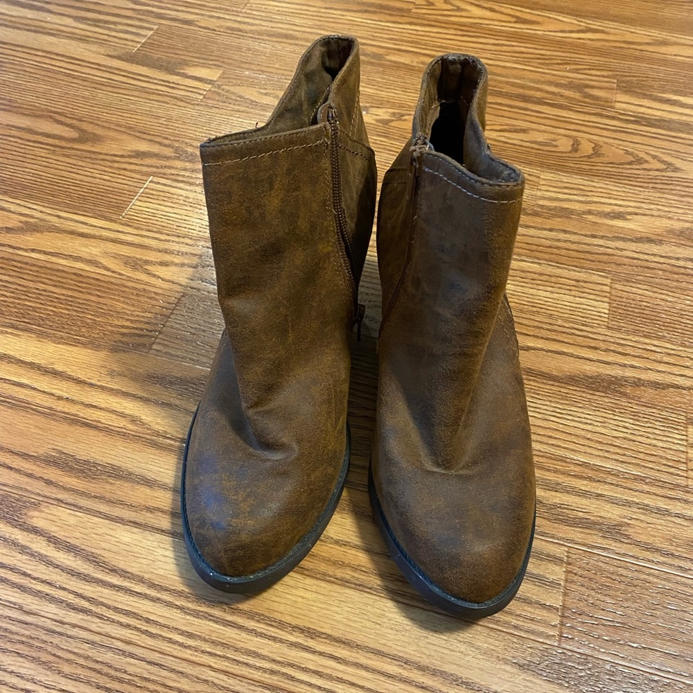 Booties - Picture 2 of 6